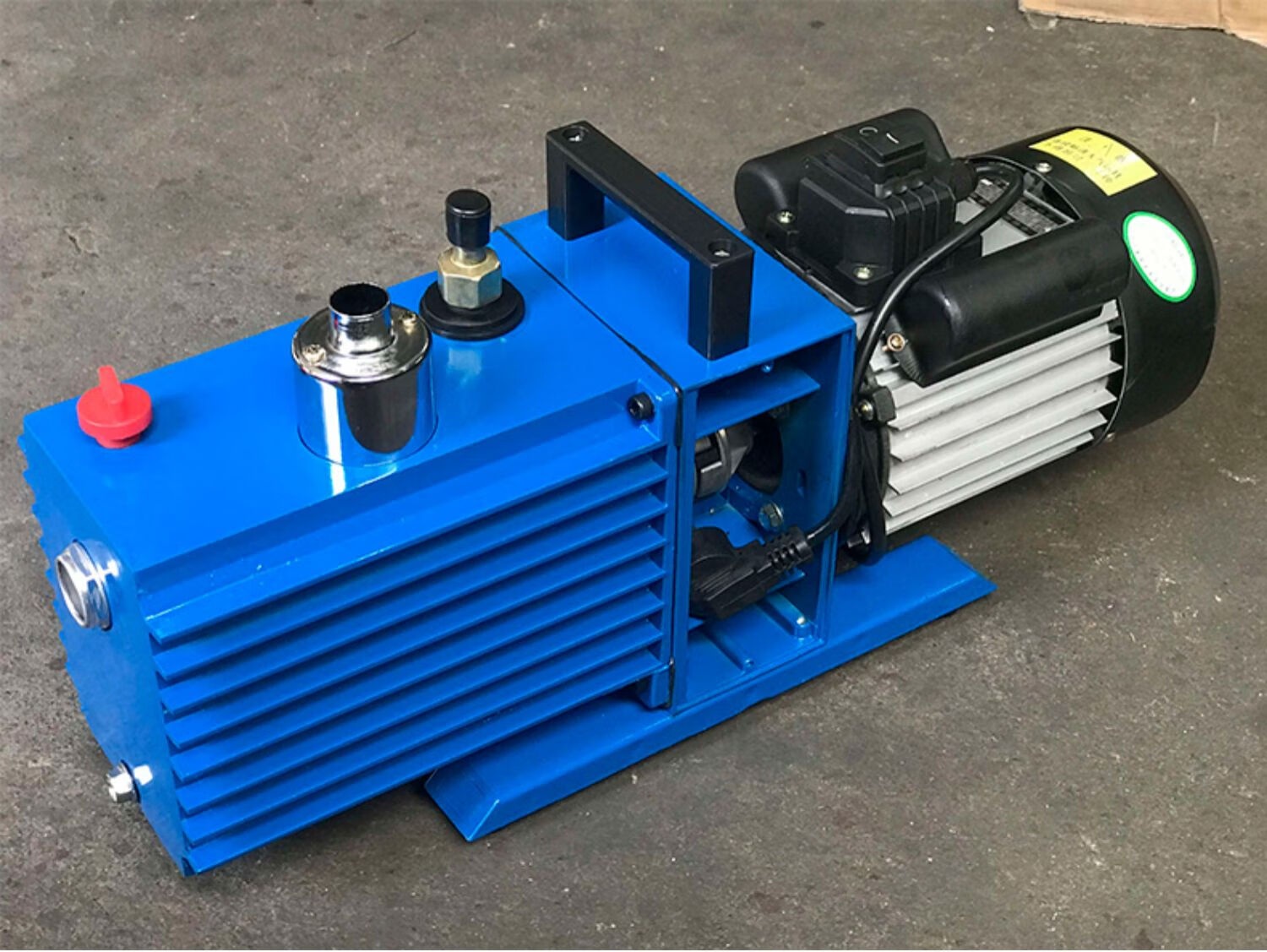 旋片式真空泵使用方法和維護保養