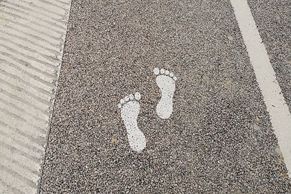 兩地氫燃料電池貨車高速免費延續(xù)