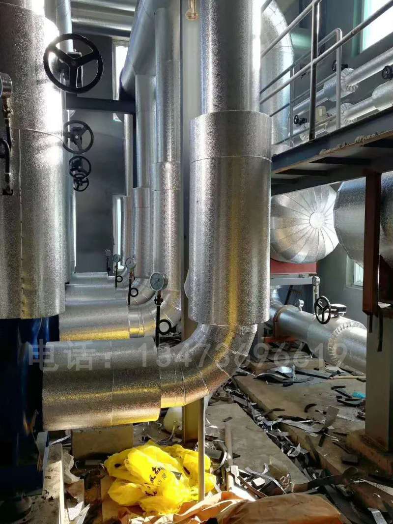 金属保护层不得有松脱,翻边,豁口,翘缝和 铁皮铝皮管道保温承揽