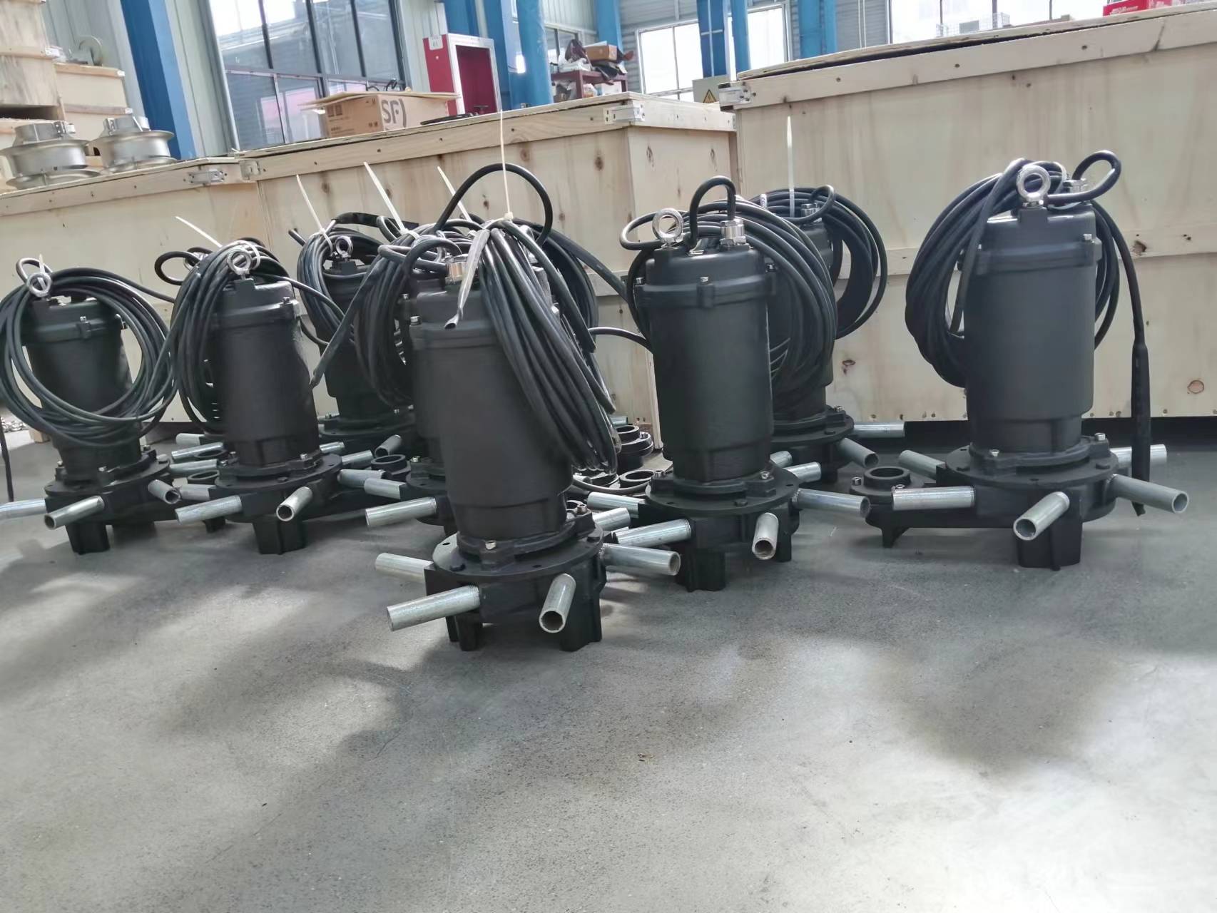 QXB潜水离心曝气机完成批量生产